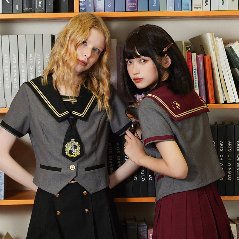 Hogwarts School of Witchcraft and Wizardry Sailor Collar Short Sleeve Top [Gray]