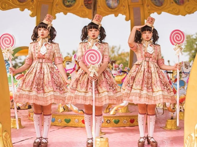Nutcracker dress with idol-style tie