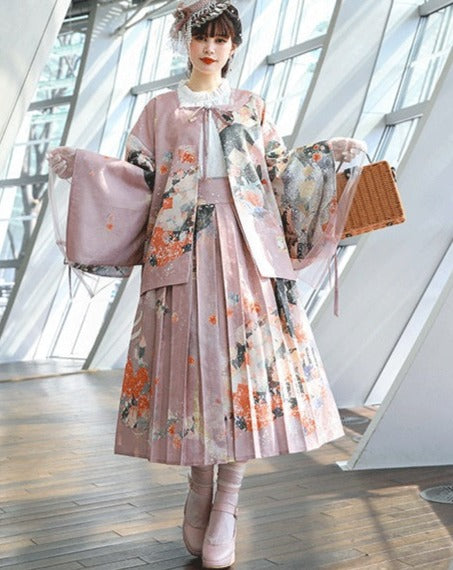 和ロリ苔桃の花咲くエレガントスカート