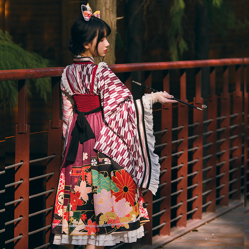 Feather pattern haori and Daruma and flower print skirt Japanese loli