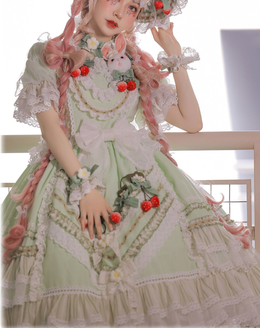 フリルとリボンのストロベリープリンセスドレス 全4色