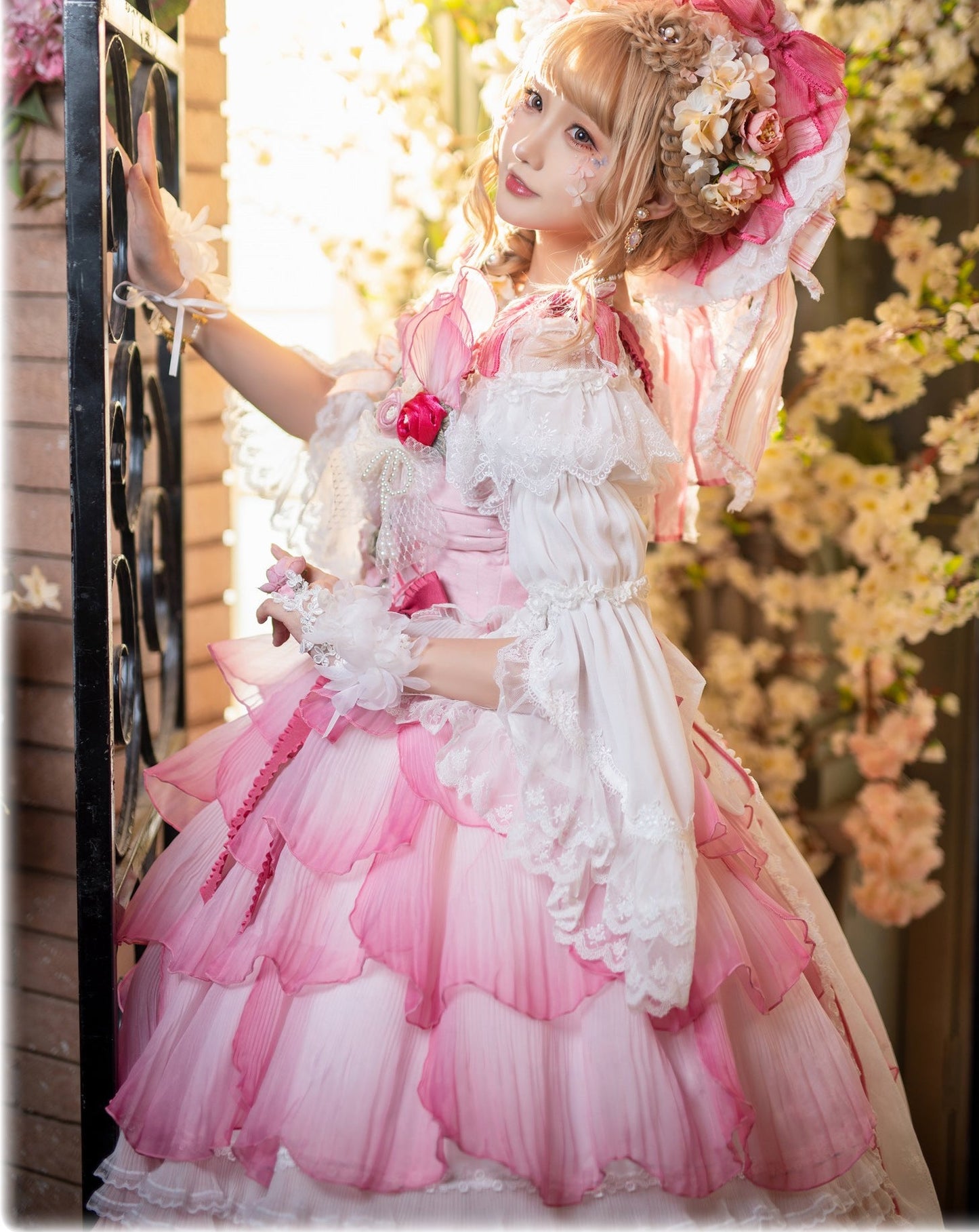 Petals swaying, double-flowered rose princess dress